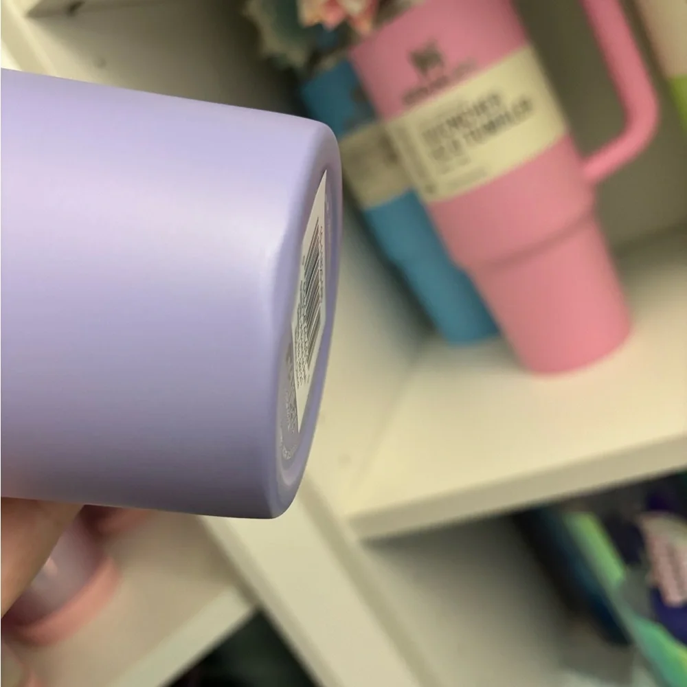 Purple target Stanley-had tiny dent on bottom- Bow not included - Picture 2 of 4